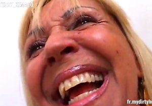 Tanned blonde lets him fuck her tight butthole