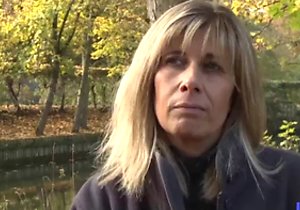 Blond-haired older lady gets fucked outdoors